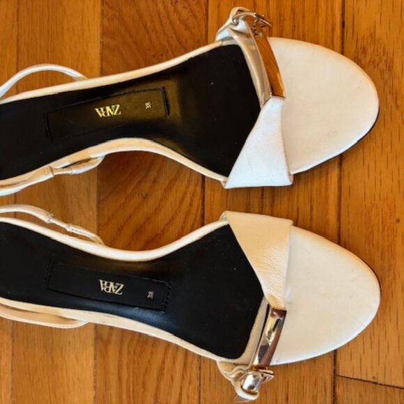 Zara White Leather Kitten Heeled Sandals W/ Gold Buckle, Sz 38 - Picture 4 of 14